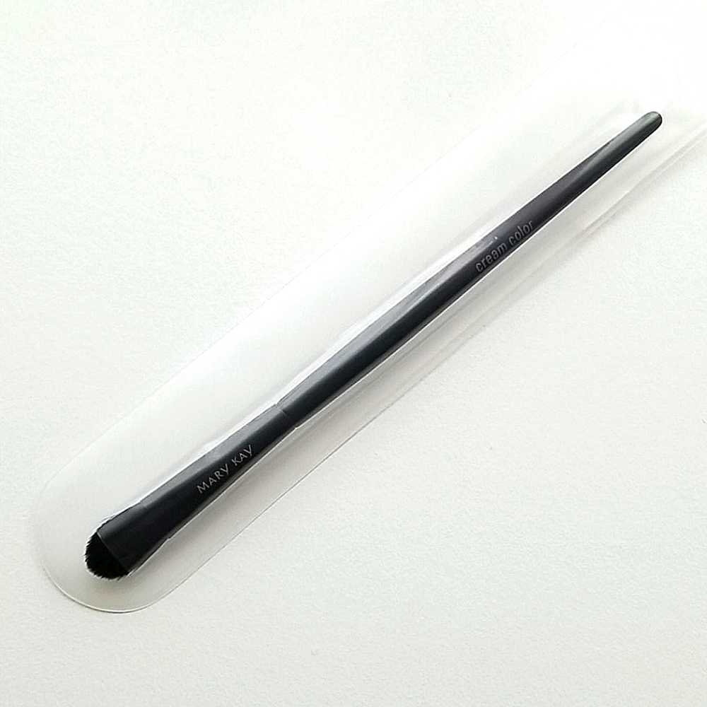 Mary Kay Cream Color brush